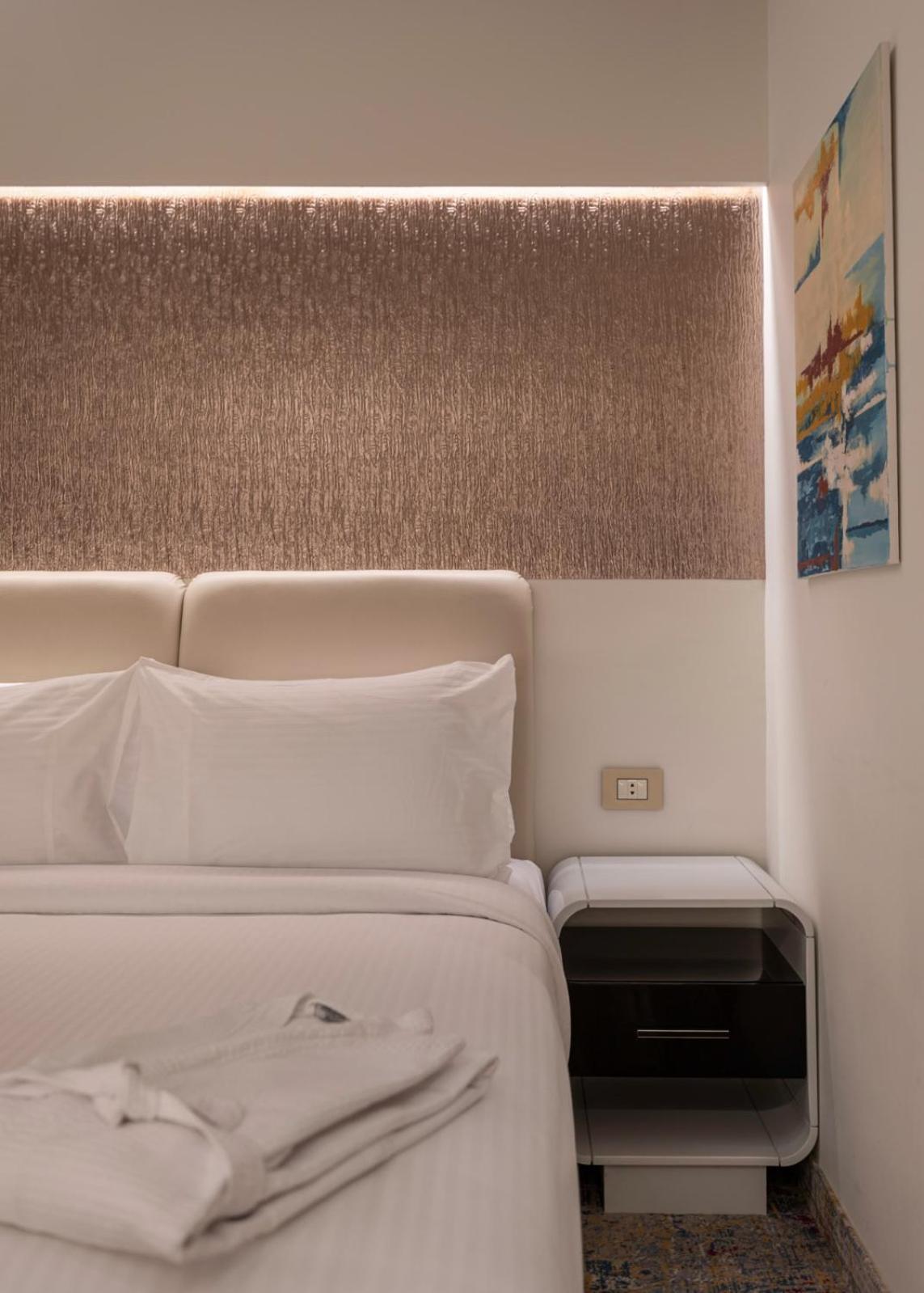 Mirage Hotel & Conference Center อเล็กซานเดรีย ภายนอก รูปภาพ