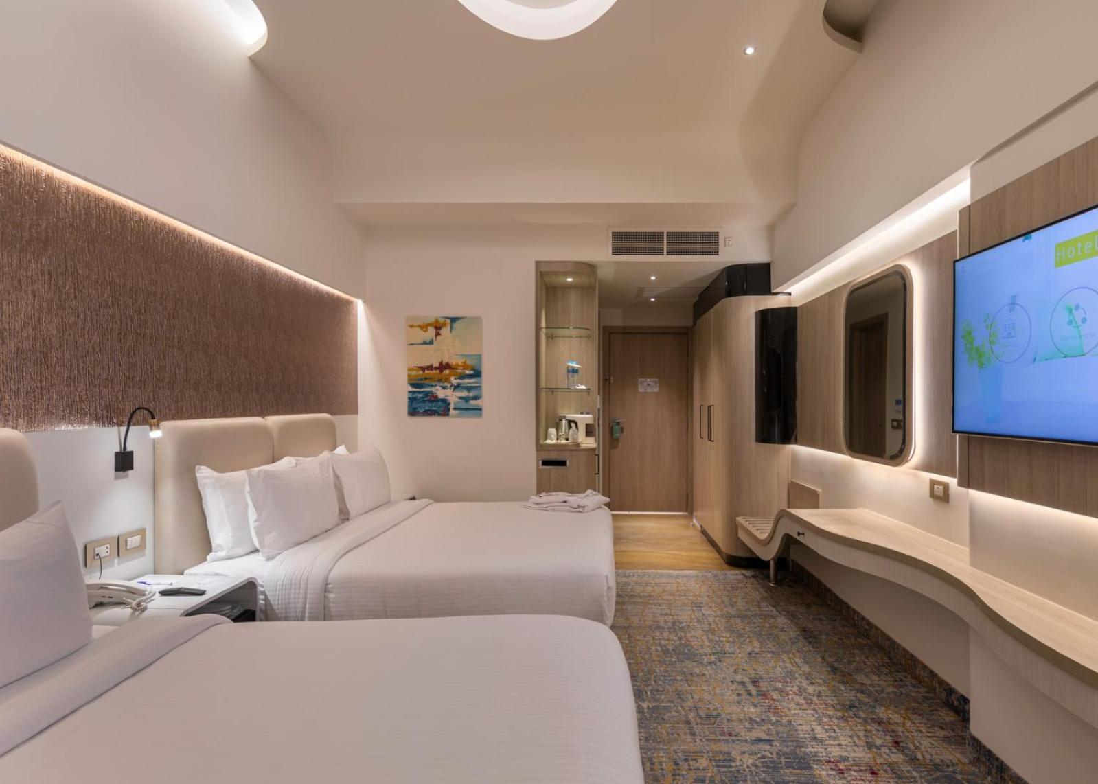 Mirage Hotel & Conference Center อเล็กซานเดรีย ภายนอก รูปภาพ Deluxe Room