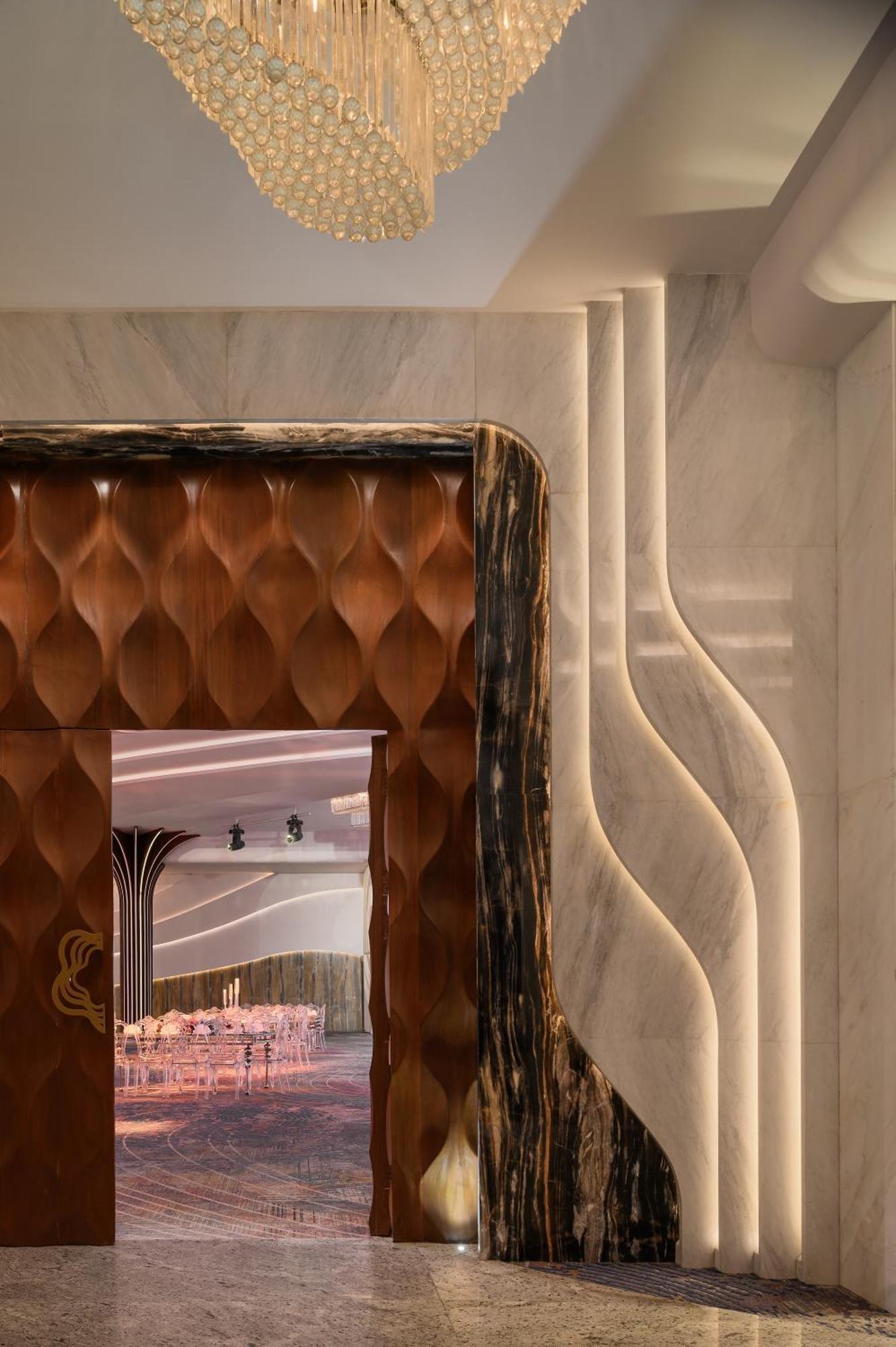 Mirage Hotel & Conference Center อเล็กซานเดรีย ภายนอก รูปภาพ The interior of the hotel
