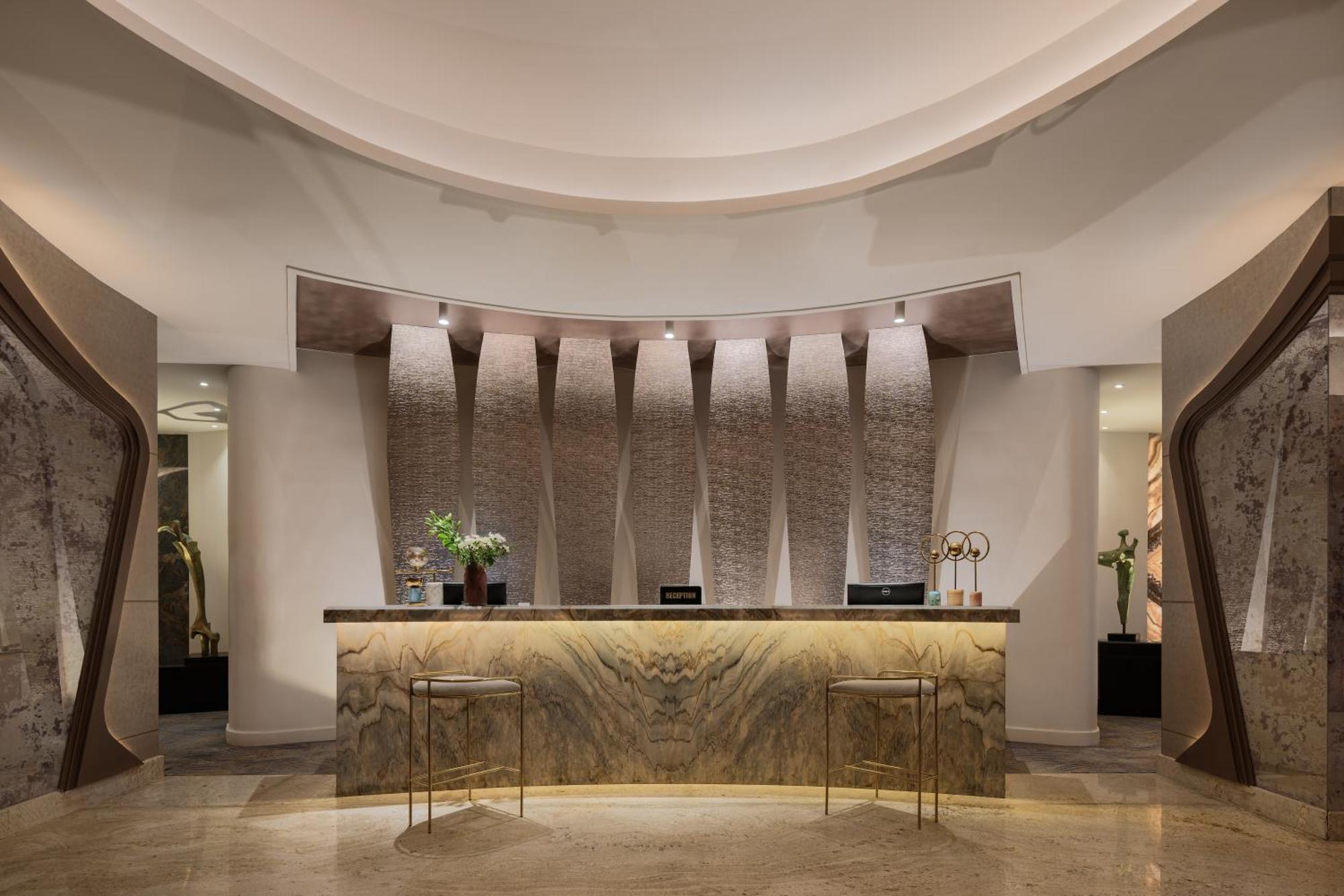Mirage Hotel & Conference Center อเล็กซานเดรีย ภายนอก รูปภาพ The lobby of the hotel
